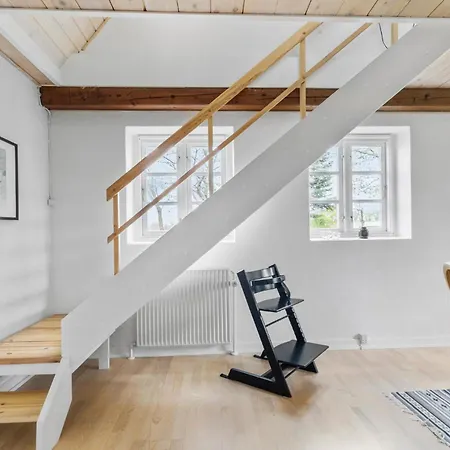 2 Bedroom Beautiful In *