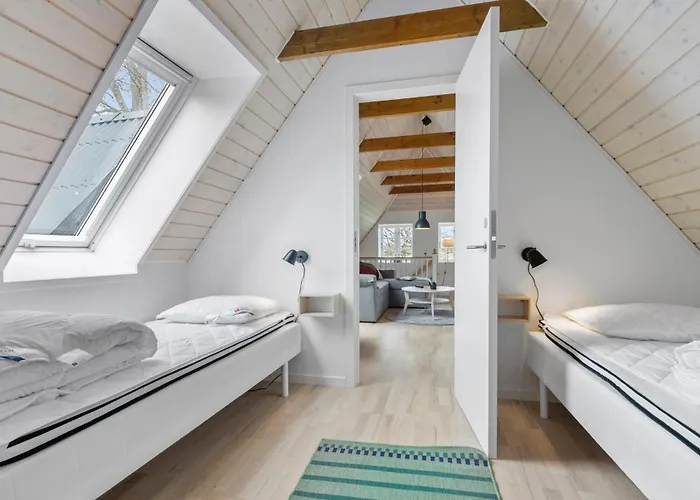 2 Bedroom Beautiful In Apartament