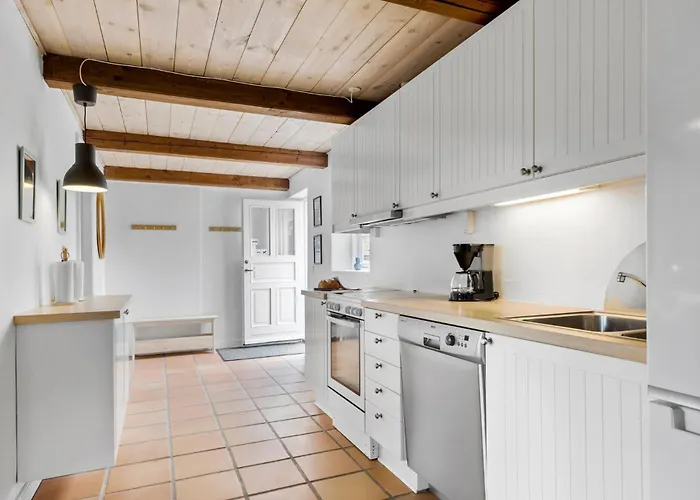 2 Bedroom Beautiful In Apartament