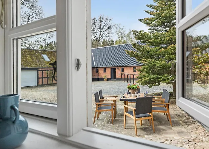 2 Bedroom Beautiful In